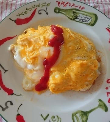 ピリ辛オムライス