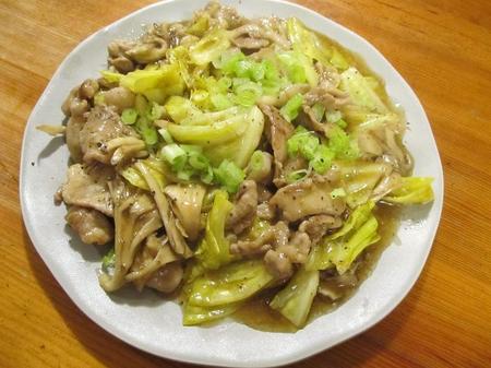 豚小間切れ肉とキャベツのとろみ炒め