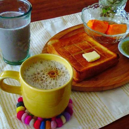 豆乳ラテの朝食