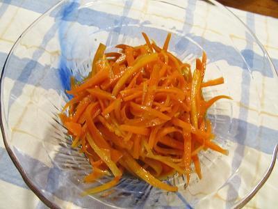 スペインバル風にんじんサラダ