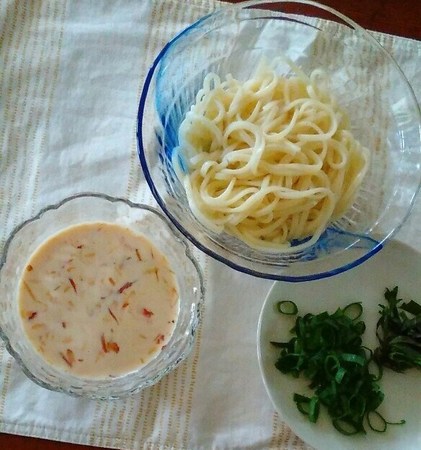 石丸製麺、金毘羅うどんに豆乳味噌だれ